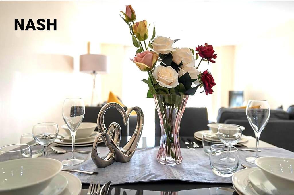 Stylish 2 Bedroom Apartment-Short Term Lets & Serviced Accomodation Reading Exterior foto
